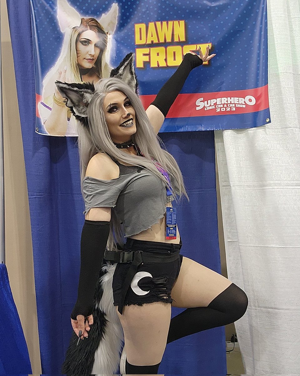 XflamingskullsX's tweet image. I'm @superherocomiccon in San Antonio Texas! Come say hi #loona #loonacosplay #helluvabossloona #helluvaboss #helluvabosscosplay #hellhound #hellhoundcosplay #cosplay #pupcup #pupcupgirl