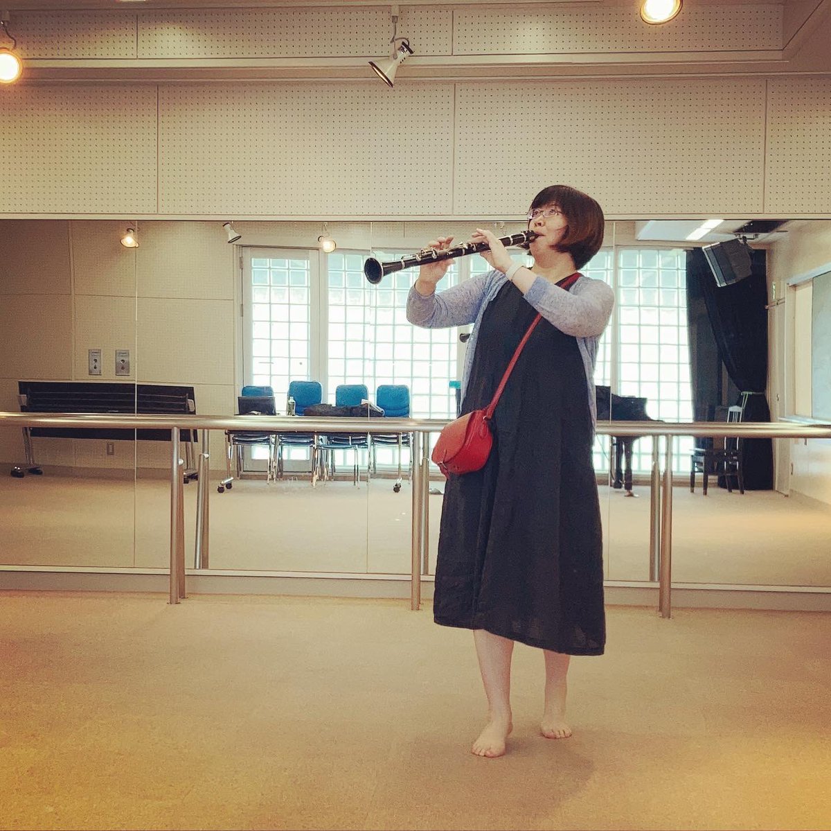 Alphonte's tweet photo. 今日は朝からチェロの録音、その後自作品のクラリネット録音と録画しました。マスタークラスの一連の録音は火曜日まで続きます。(つづく)
#multipistes #clarinette #recording https://t.co/JsNORrL4pF