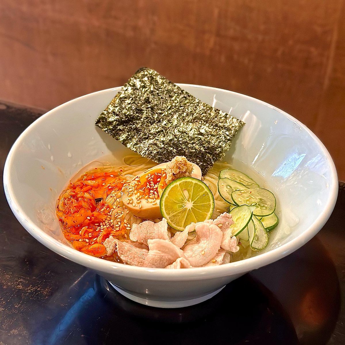 mogmogmo9ra's tweet image. 本日の裏
『鱧出汁冷麺と塩ホルモン丼の定食』