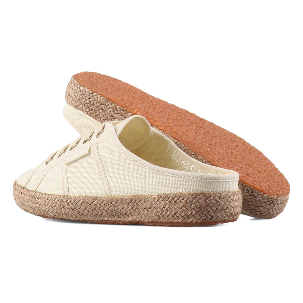 Rushing out for a brunch date? 
Superga 2402 Espadrille Mule White Antique-Gold