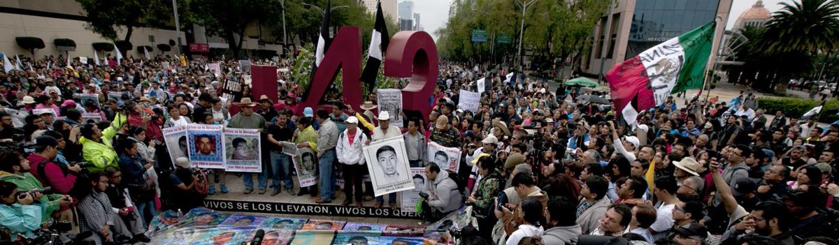 #Presente en el #PaseDeListaDel1al43 con 
<a href="/epigmenioibarra/">epigmenio ibarra</a> 9 pm
 #NiPerdonNiOlvido
#AyotzinapaSomosTodos
<a href="/CARLOS_CAVA/">Plus Ultra</a> 
<a href="/canibalmugroso/">Armadillos Rastreadores México Formadores de Paz</a> 
<a href="/Bonanza2022/">Patricia</a> 
<a href="/RosaPad29724871/">Rosa Padilla</a> 
@PedroSa12882472 
<a href="/MinePerales1/">Mine Perales</a> 
<a href="/elena_music7/">Elena</a> 
<a href="/ArgeliaLuthor/">♟Argelia 🧸</a>