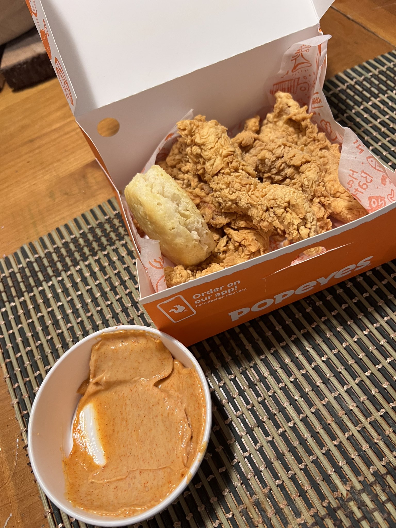 𝖘𝖆𝖛𝖆𝖌𝖊 on Twitter "Cheat code Order popeyes spicy chicken tenders
