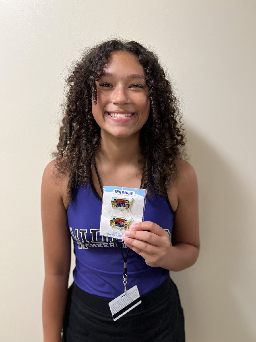 mhsmiddiecheer's tweet photo. CONGRATULATIONS to Junior, Kaydence for receiving the #PinItForward award tonight! She stood out to a @UCAupdates staff member for her positivity and leadership! We are so proud of her! #MiddieCheer #LevelUp https://t.co/UhAcQW5LxP