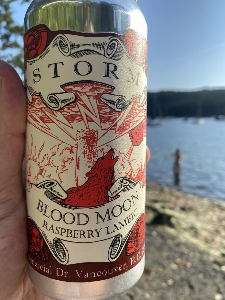 pastiscam's tweet photo. Happy Friday to all on the #BCCraftBeerQuest from #BrentwoodBay , @StormBrewingVan and @NelsonBrewing #Giddeeup 🍻 @IAmCarlJensen @GordieLogan @gord_newton @tforshner @craftbrewjester @DallasGislason @ruffleswest @BCAleTrail @TheGrowlerBC #BuyBCCraftBeer https://t.co/HSEEnAmywq