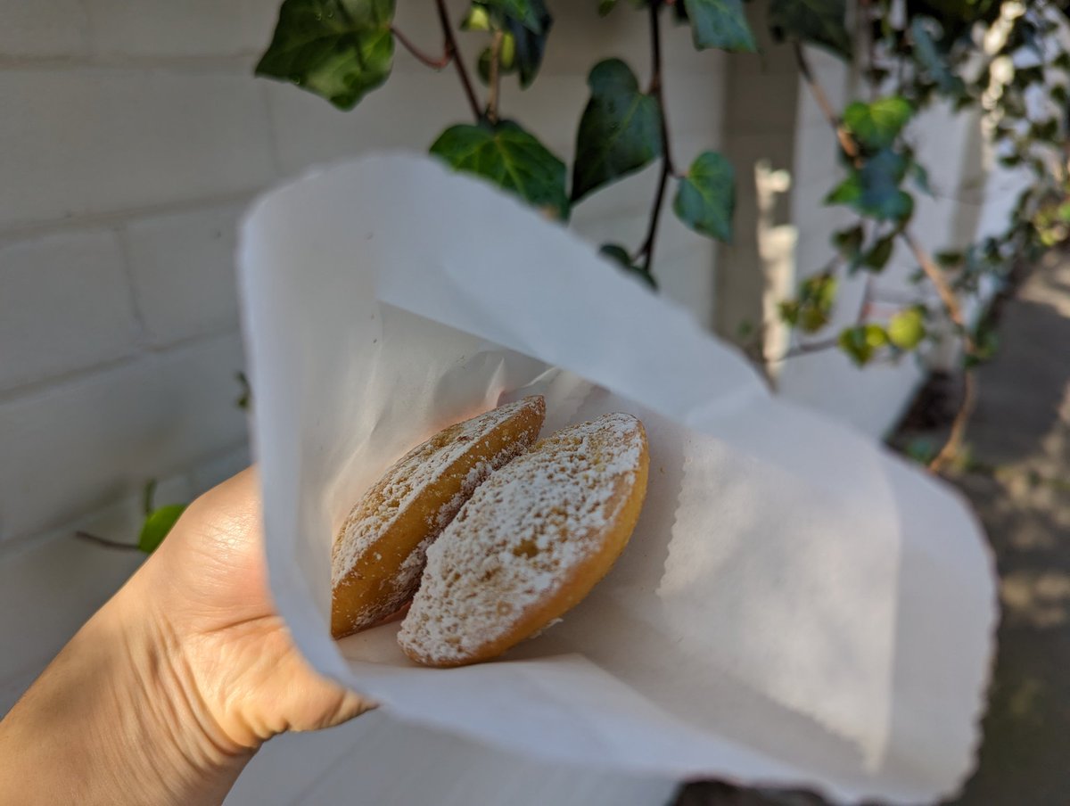 lovesthefeed's tweet photo. It's a madeleine kind of day! https://t.co/lMZWFucoxd