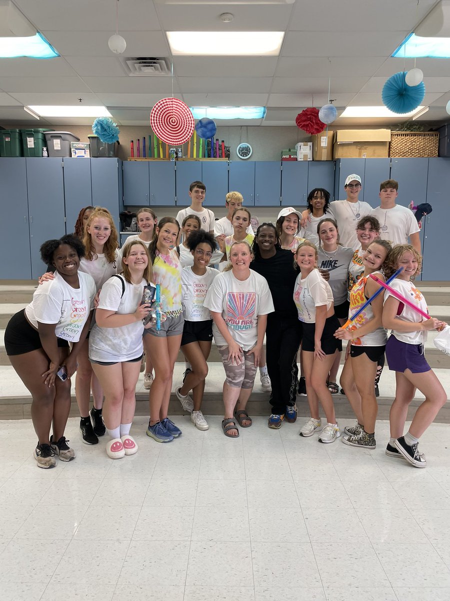 AHSChoirs tweet media