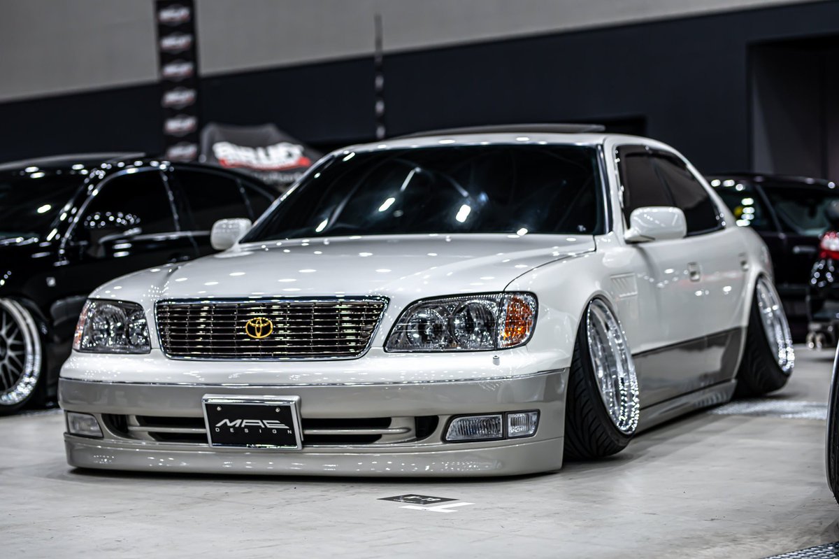 #フロントショットを晒すとRTが来るらしい
