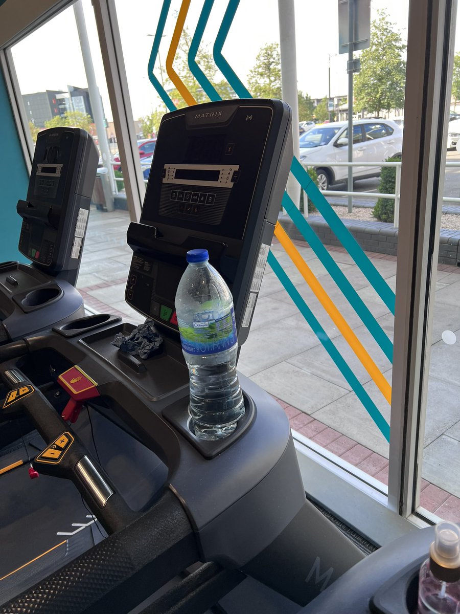 amelia_s's tweet photo. @PureGym I’ve recently joined again. I noticed that the cleaning station isn’t there anymore which is bad, it’s a standard hygiene for us can clean the equipment before use. On Thursday, I noticed that these’ve been there since Tuesday. Just make things worse! https://t.co/xGLLYxIeab