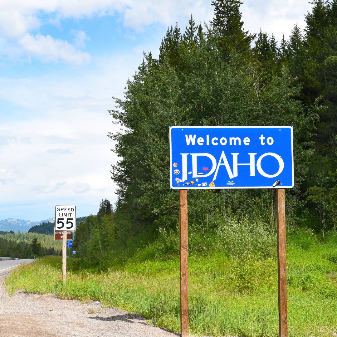CTCBus's tweet photo. One of the best ways to discover natural attractions in #Idaho this summer is by renting a #CharterBus to take a group out to them. You can assemble friends, family, or coworkers to come along. Request a quote today >> https://t.co/uu4r4EQk1l https://t.co/hZgNJpOqKs