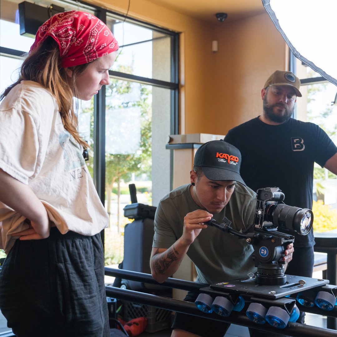 It's always a good Friday when we are on set. 

📸 @devonjacobypro