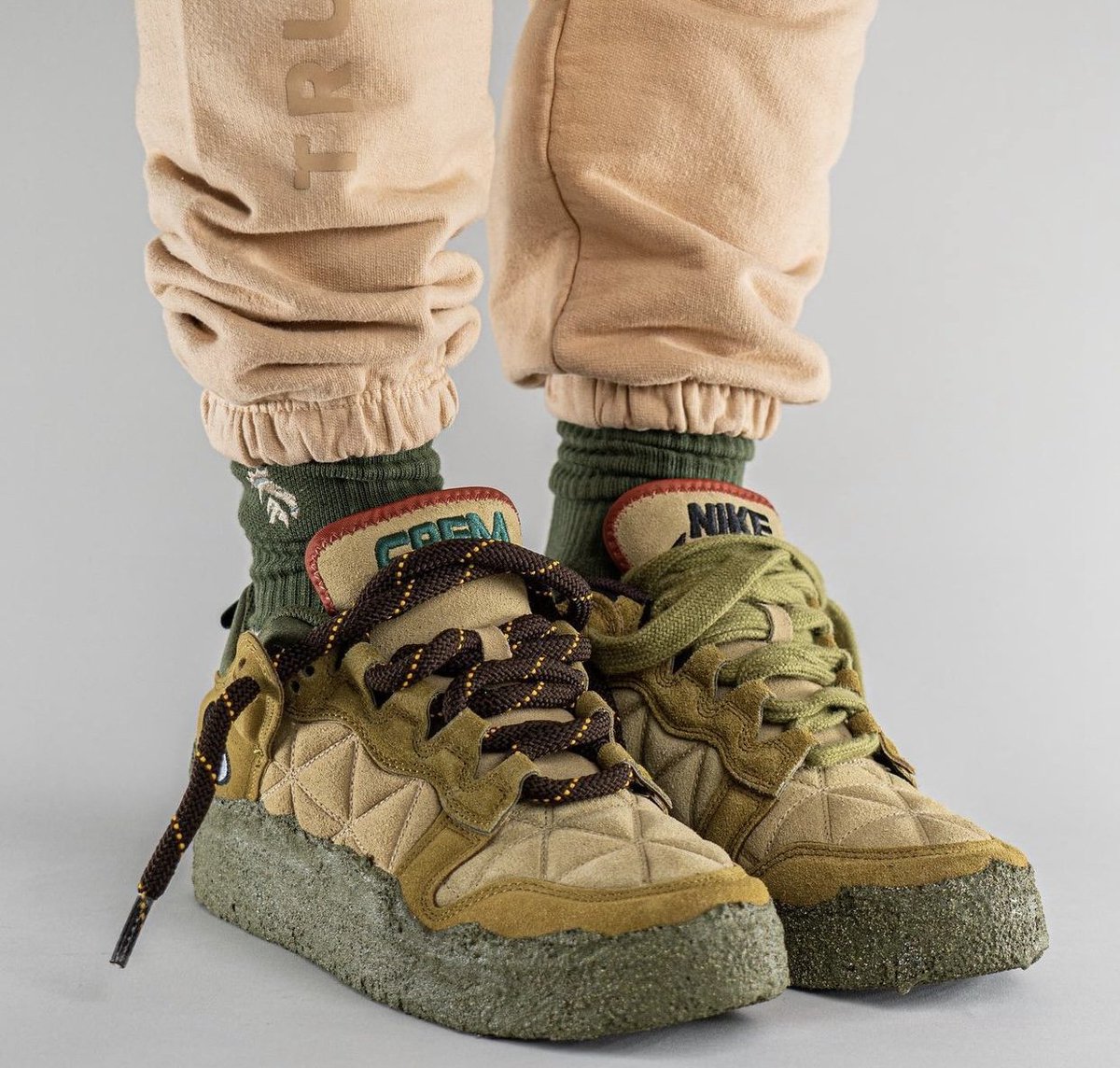JustFreshKicks's tweet photo. Cactus Plant Flea Market x Nike Dunk Low Expected Late 2023 🪴 https://t.co/3W0AzaDsut https://t.co/foutdybwOz