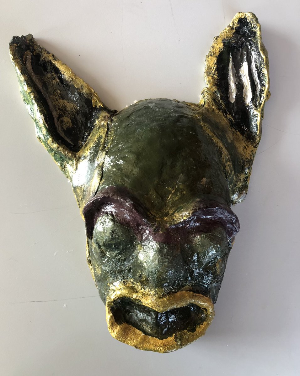 MaidaValeArt's tweet photo. #MaidaValeSchool #MaidaValeYear7 #MaidaValeArt #Gargoyle and #Grotesque #Modroc #Masks by Ariella and Josie (7s). Ariella was not keen on Art at the start of term. She told me that she was proud of her mask today π₯° https://t.co/mN4BisdHmP