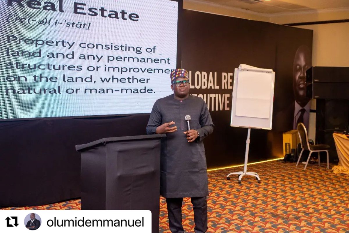 drsakintayo's tweet photo. Stephen Akintayo (@stephenakintayo) speaking during his session

#GREEB 
#RealEstateinNigeria #RealEstateMasterclass 
#OlumideEmmanuel https://t.co/3nmDaLqKOQ