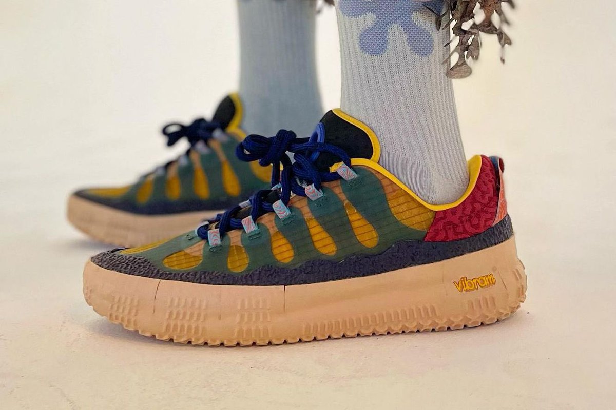 MatthewJWelty's tweet photo. Salehe absolutely cooking with Anta and Brand Black is still the biggest flex https://t.co/ulCCVc1BLW
