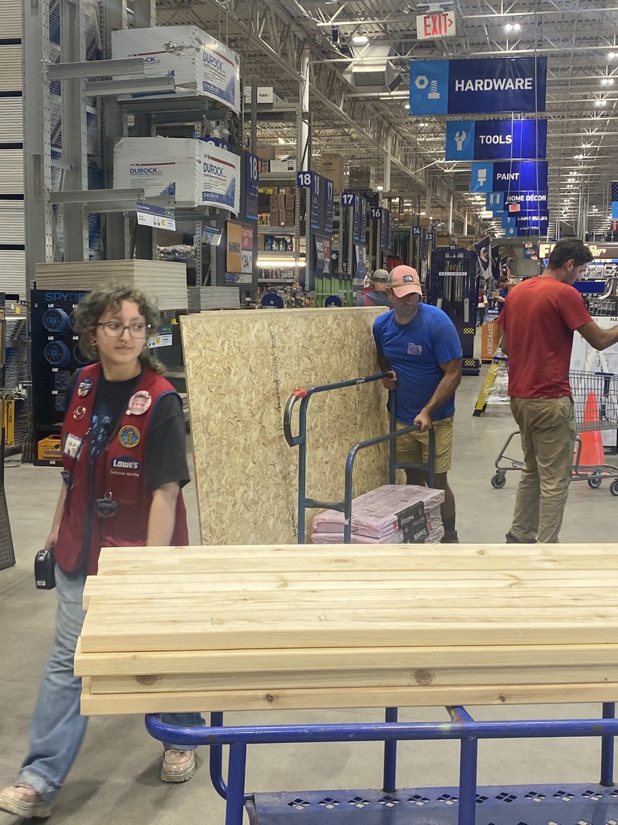 Jade Vianueva tweet media