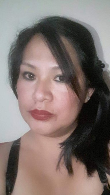 Fotos que me env&iacute;a mi prima cu&aacute;nto est&aacute; cachonda 💯💦💦 https://t.co/KXXg3rO5Mj