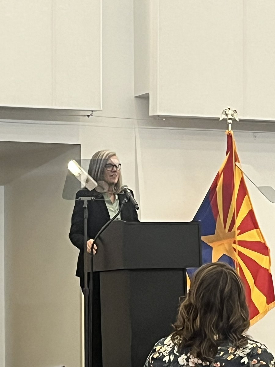 Regina Twomey tweet media