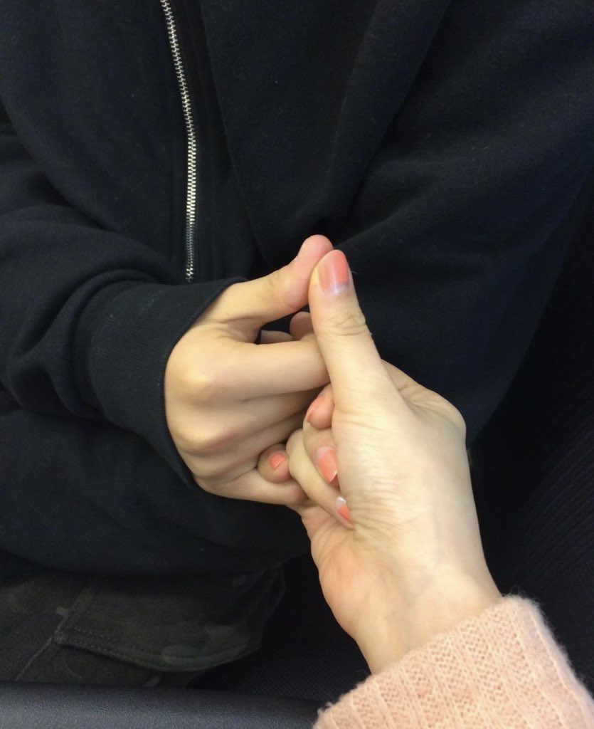 icallyoumylove's tweet photo. 뭐라고 표현할수업는 감정이 들어요 … https://t.co/kTpTnD5Dq6