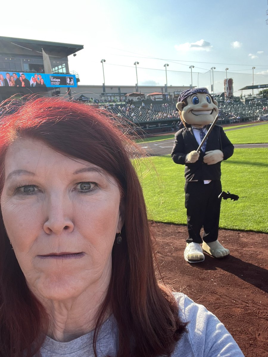 KateFlannery's tweet photo. It’s #PrisonMike with George Forman Grill foot. @tincaps mascot is killing it!!! #fortwaynebaby #baseballtour https://t.co/fqzG7vr9gX