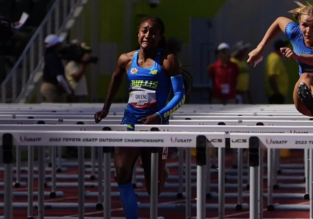 Photo Finish! 🤯

Oregon’s Aaliyah McCormick crossed the line in 13.02 in the 100mH final at USA U20s to punch her ticket to Puerto Rico. 🥇

But Bullis School’s Myla Greene wasn’t far behin in 13.10, which is No. 9️⃣ all-time! 

🥉Rylee Hampton, 13.35