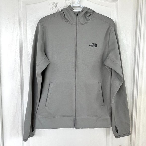 GeniaMelbourne's tweet photo. So good I had to share! Check out all the items I'm loving on @Poshmarkapp #poshmark #fashion #style #shopmycloset #thenorthface #underarmour #madewell: https://t.co/1EbibVPSia https://t.co/yf5C913ByI