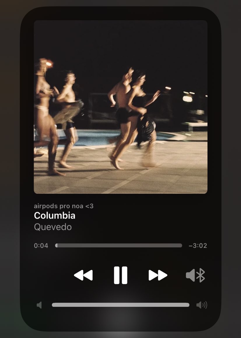 noaavilas's tweet photo. en bucle con estos temazos>>>> https://t.co/K8x2XiaUUa
