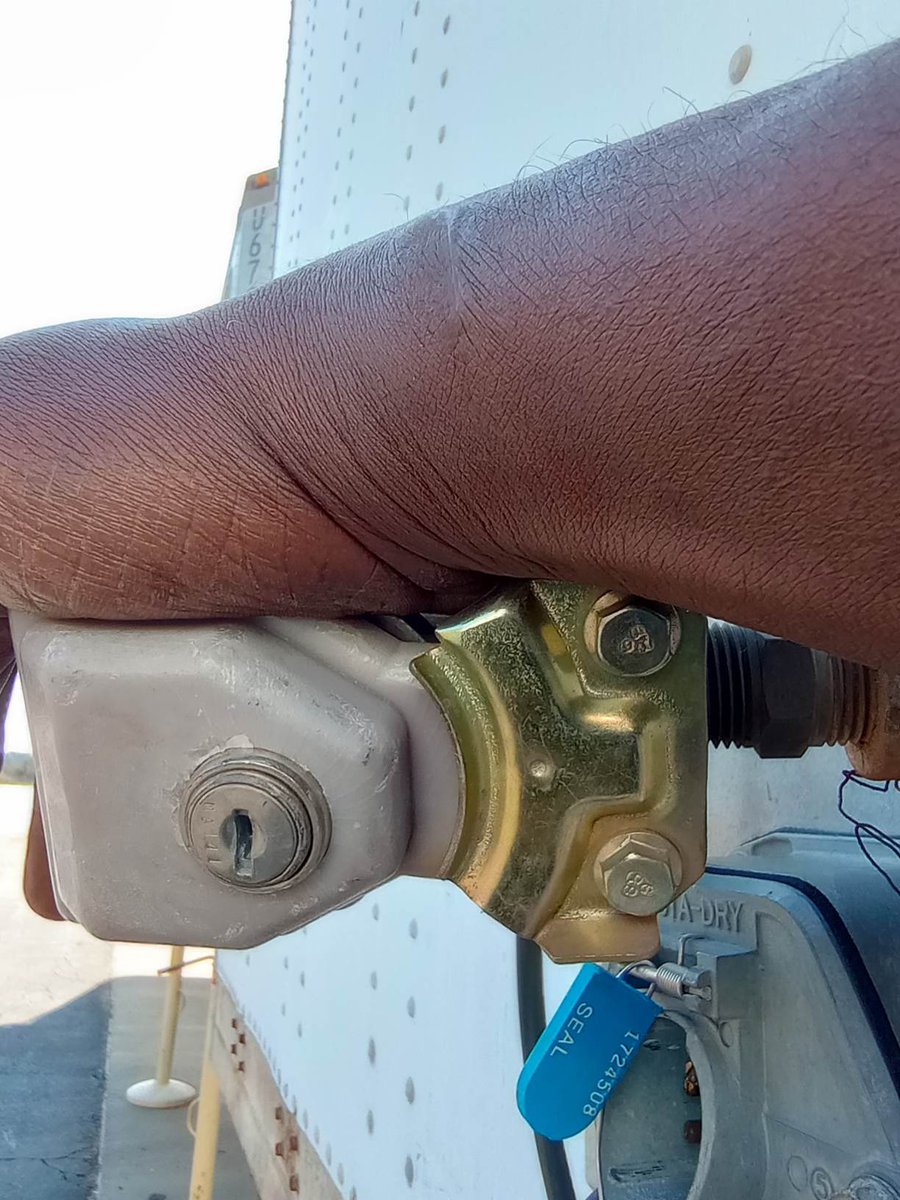 norcrossLS's tweet photo. Lockout service in Norcross,Ga
Are you locked out of your car house or business? Call the local Mobile Locksmith Norcross LLC for free estimate (770) 285-0349

https://t.co/bwdSQoj132

#NorcrossLocksmith #locksmith #LocksmithNorcross #lockoutservice #lockout #norcrossga https://t.co/Cjw4EcCxFm