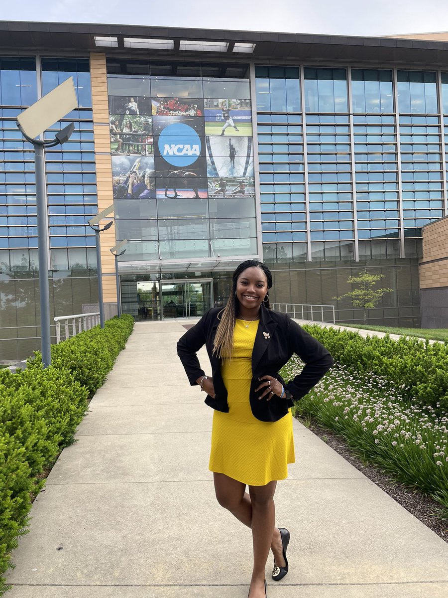 It’s #NationalBlackWomenInSportsDay! Thankful for every mentor for their shared knowledge, trailblazers who paved the way for me, &amp; my peers who make me better every day. 

So yes today is a great day to be a Black Woman in Sports, but everyday is July 7th for me😌