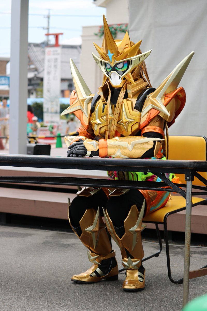 MUNDANE TOKUSATSU (@mundane_toku) on Twitter photo 