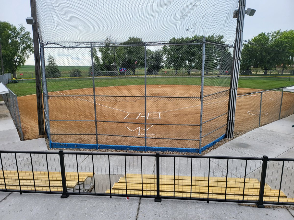 Roy Hoogeveen Field looking amazing for the West Lyon little kids tournament kicking off tonight!!! <a href="/WLAthDept/">West Lyon Athletics</a> #LCRBFoundation #cityoflester #lestervisioning