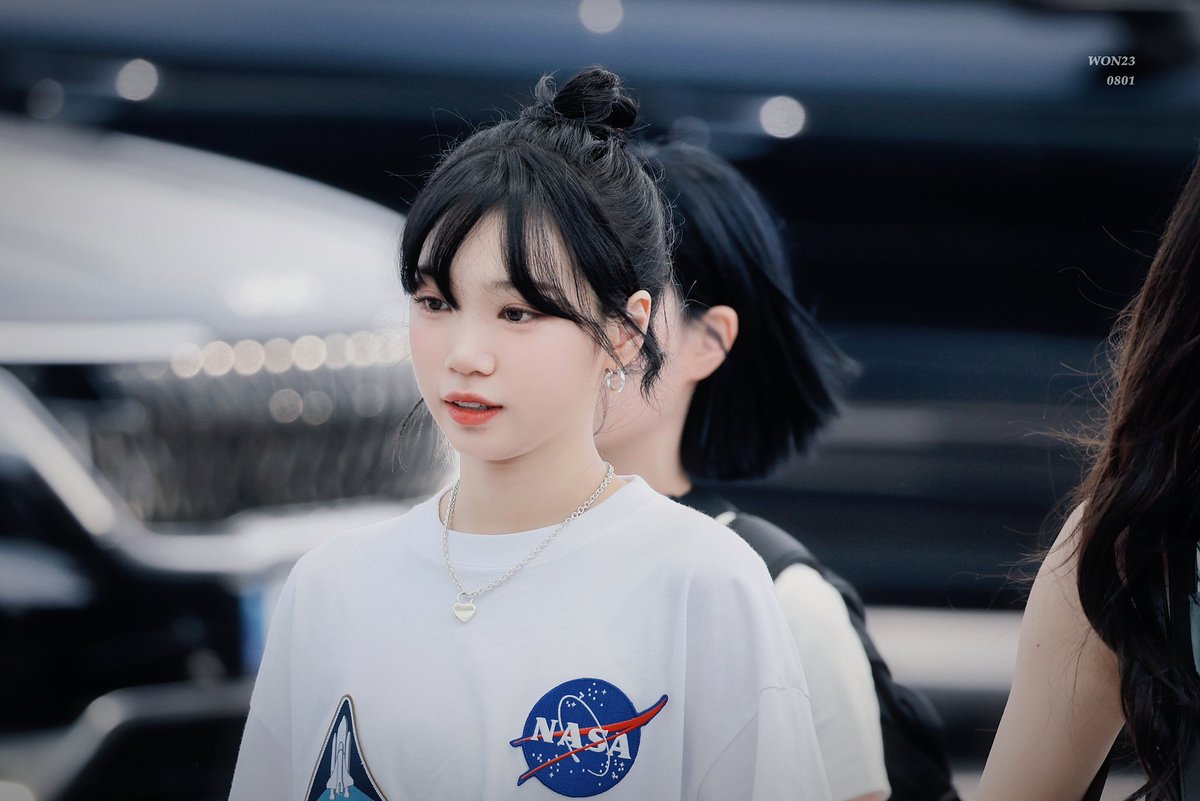 230707

#KIMCHAEWON #CHAEWON #김채원 #채원 #LE_SSERAFIM #르세라핌