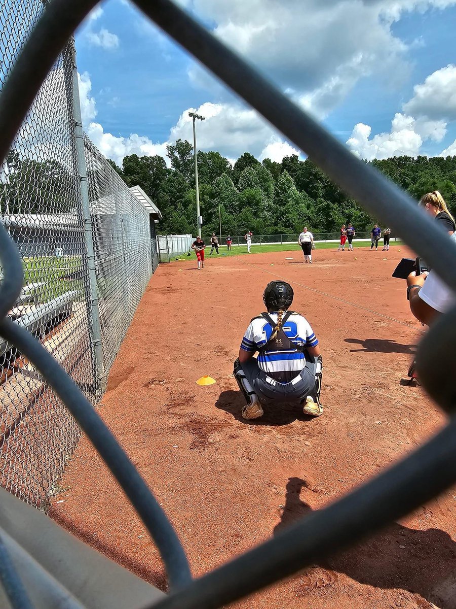 AlainaGKing2025's tweet image. So grateful for this amazing experience at the Heart of Dixie Showcase camp! Thankful to get to speak to some great coaches! @AJDaugherty1 @carsonowens12