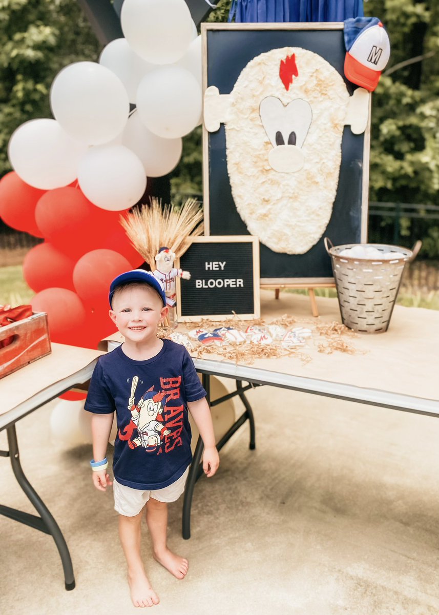 derekDberry's tweet photo. Montgomery’s favorite @braves player is #Blooper - so he got a @blooperbraves party 🎈 ⚾️ https://t.co/YEKLFK6wrO