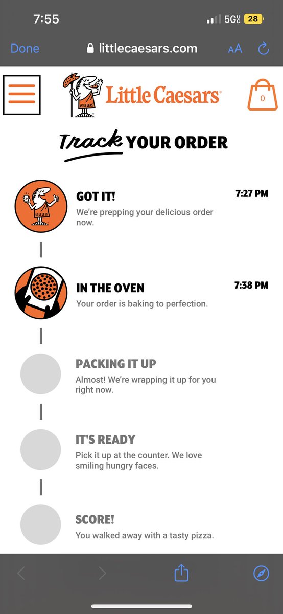 fmlrpttrns's tweet photo. @littlecaesars almost 45 minutes waiting on one pizza. Cmon man. Pulled in at 7:15 and placed a mobile order bc the speaker wasn’t answered. https://t.co/81jWK66EgR