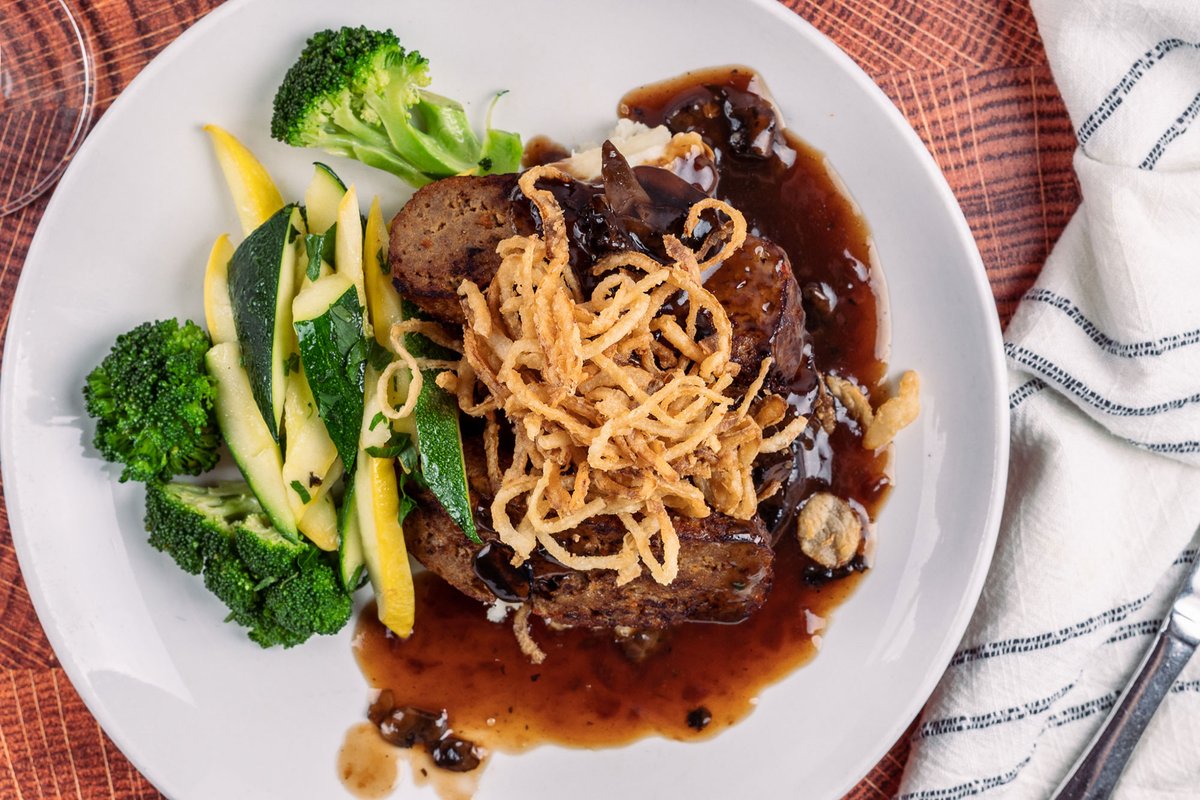 melvilletavern's tweet photo. Oh, hello there... Melville Meatloaf https://t.co/MaMbB46ulC