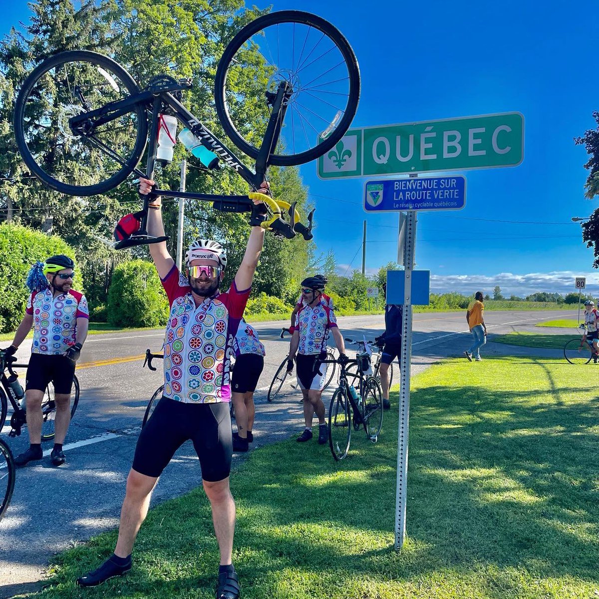 MikulB's tweet photo. We're t-minus 30 days until the Friends for Life Bike Rally from Toronto to Montréal. Six days across two provinces to #SlayStigma and #FightHIVAIDS. https://t.co/5j5OuYDaDS