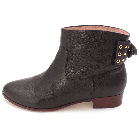 jaxies_unique's tweet photo. So good I had to share! Check out all the items I'm loving on @Poshmarkapp from @LeizaCrezee #poshmark #fashion #style #shopmycloset #madewell #anntaylor #katespade: https://t.co/gBBh5Jm51M https://t.co/3jWNvcGuPA
