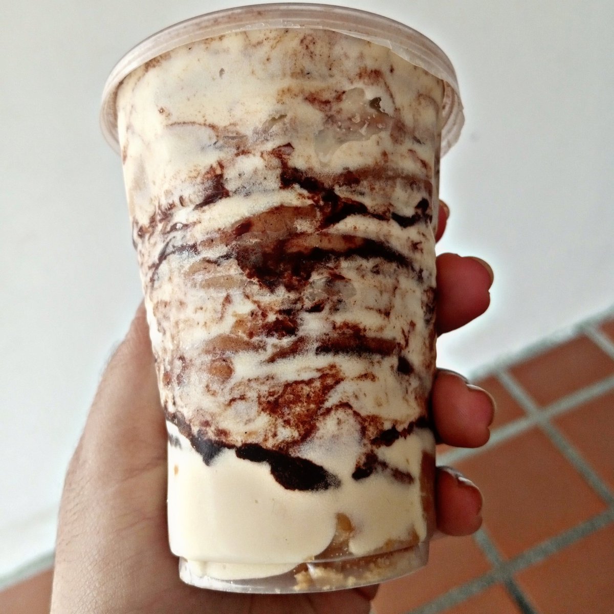 No sé quien necesitaba está señal para darse un gustico, pero hey... te lo mereces, para eso trabajas 🙈😅

<a href="/dulcitosml/">Dulcitos M&L</a> hace marquesas de Tiramisú demasiado deliciosas 🍰

Se las muestro en mi última publicación de <a href="/LiketuOfficial/">LiketuOfficial</a>
👇👇👇

m.liketu.com/@lqch/tiramisu…

#Hive #food