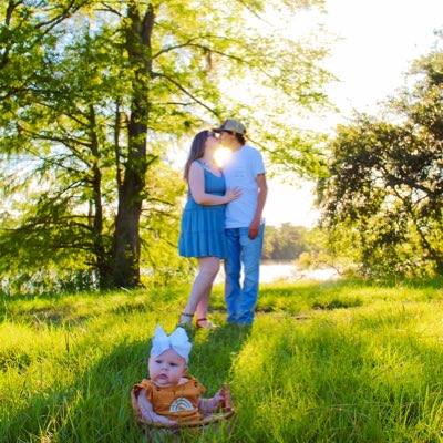 caileymarie44's tweet photo. #NewProfilePic https://t.co/EWFM5cbdR9