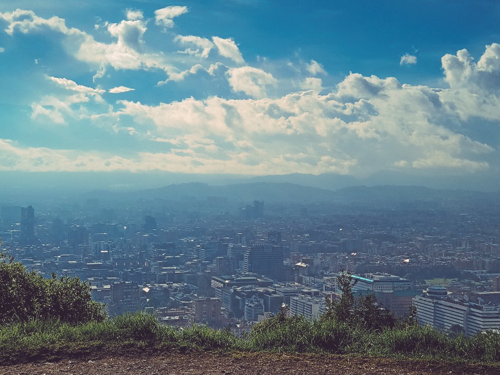 Riu_Andy's tweet photo. Cuando sales en #Bici y te encuentras con lindos paisajes 🚲 https://t.co/zWv3LDjcg3