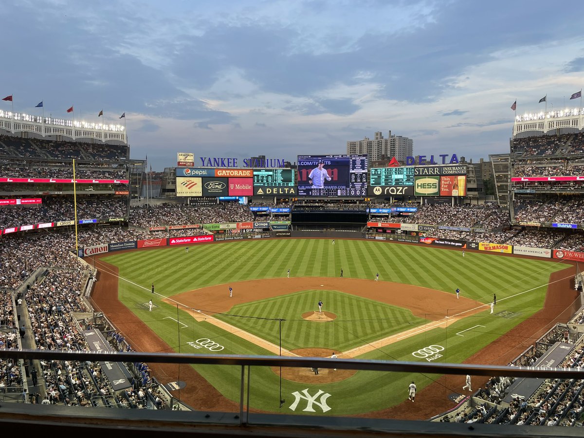 Cubs in 4  <a href="/DOM_Frederic/">DOM</a>