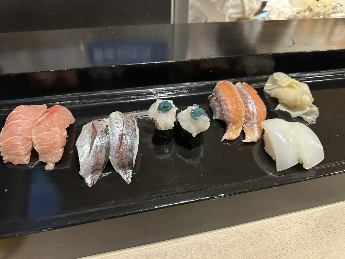 yuky_az's tweet photo. 昨日のDICOMO特別招待公演、無事やり遂げることかできました。
ギリギリまでスライドを推敲し練習を重ねたのですが、多くの方から好評をいただくことができて感無量です。
参加者の皆様、そしてスタッフの皆様に感謝です。
#dicomo https://t.co/nptAvLZs6i