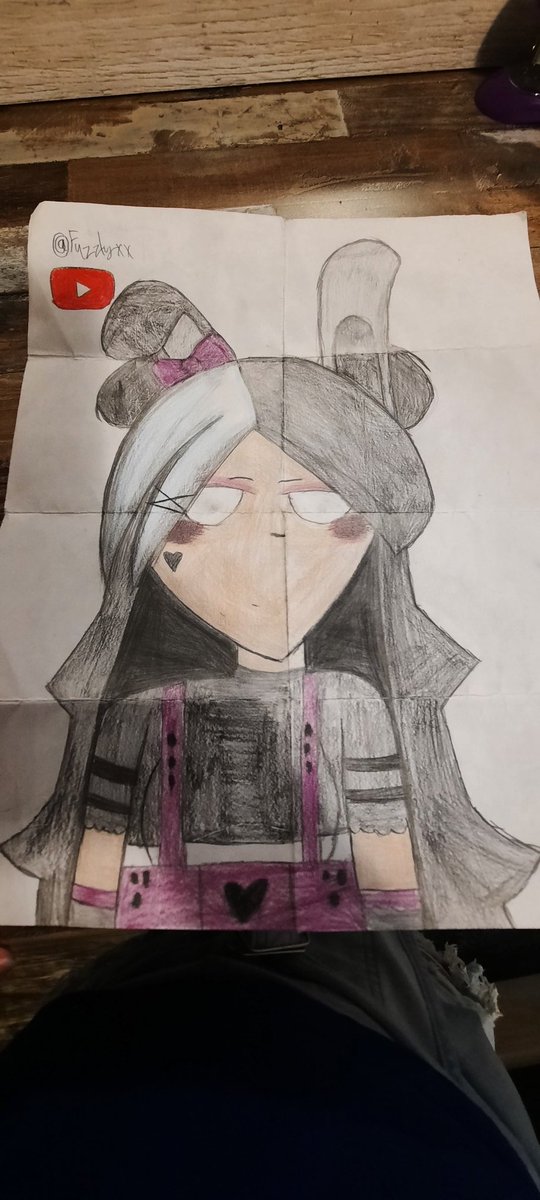 FuzzlyGacha's tweet photo. An old drawing I did of my oc before school ended. :) https://t.co/XCHRdkA0Yg