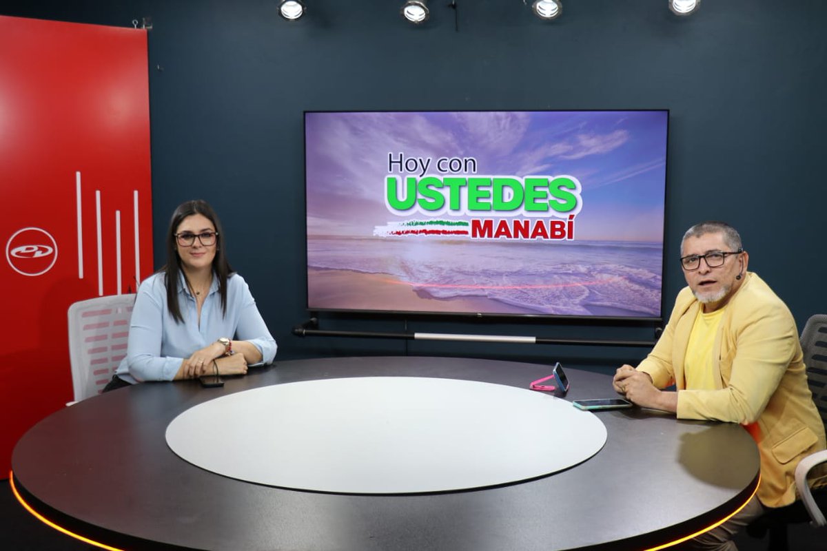 CNEManabi's tweet image. #CNEenMedios🎥📺

Nuestra presidenta de Junta Electoral, @TMontesdeocaT, participa en entrevista en #HoyConUstedes por #DigitalVisión. 

Hablamos sobre las #EleccionesAnticipadas2023Ec🇪🇨