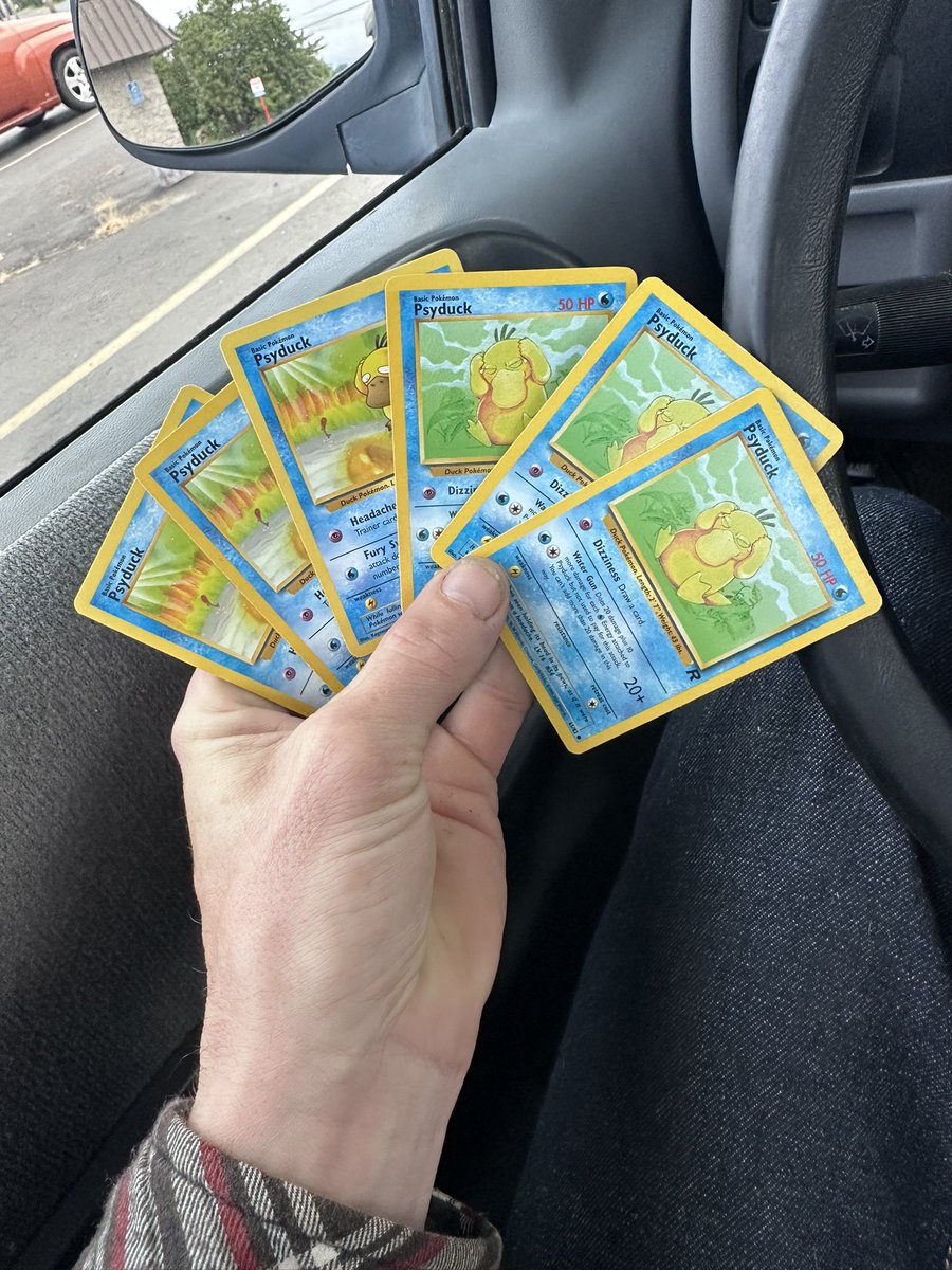 xISPITHOTFIREx's tweet photo. FREE GIVEAWAY 🥳 
One person will win these 6 psyducks from team rocket / fossil 
         -rules- 
✅Rt
✅follow me so I can dm you 
✅comment your favorite trainer ! turn notis on so u don’t miss a giveaway 
#free #Giveaway #Pokemon #follow https://t.co/GvzTYqfBad