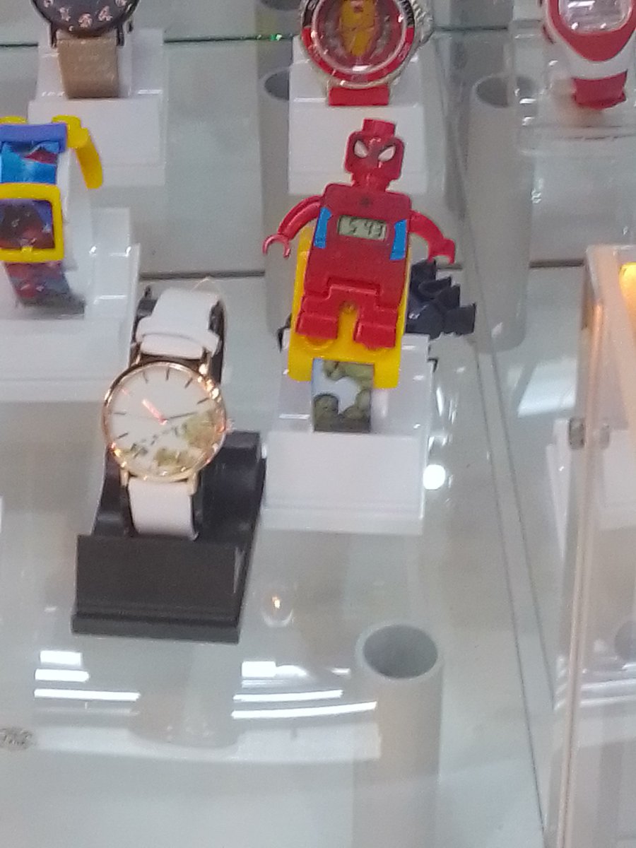 HelenaGFiorenza's tweet photo. Here. Have this if ya wanna propose to Miguel
#spiderman #SpiderManAcrossTheSpiderVerse #SpiderMan2099 #spidermanlego #MiguelOHara https://t.co/r6TrXmg5NJ