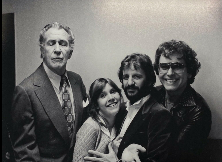 BrutusMaximusX's tweet photo. #1970s #MovieIconics #Iconc #TheBeatles
Carrie Fisher in the 1978 TV movie Ringo.
John Ritter, Vincent Price, Art Carney and Ringo Starr https://t.co/NIaEONbWAG