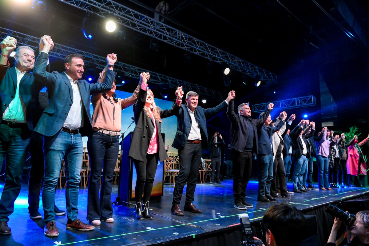 Es un gusto estar aquí junto a todos ustedes en este momento tan esperado, yo soy muy agradecido con <a href="/JSchiaretti/">Juan Schiaretti</a> por todo su acompañamiento, estuvo desde siempre. Gran parte de toda la gestión que hicimos para transformar #CórdobaCapital también implicó ese apoyo.