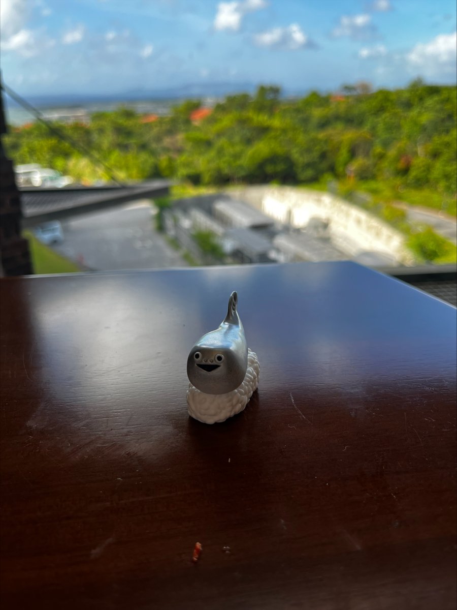 バズっている「#サカバンバスピス 」に関連して、OISTには古代魚に深い愛情を持つ研究者が存在します。ローレン・サラーン准教授  <a href="/laurensallan/">Lauren Sallan</a> は、サカバン #バスピス を含む古代魚の研究分野で最先端に位置しています！👉 <a href="/MacroEvoOIST/">Macroevolution Unit OIST</a>  #OIST女性研究者