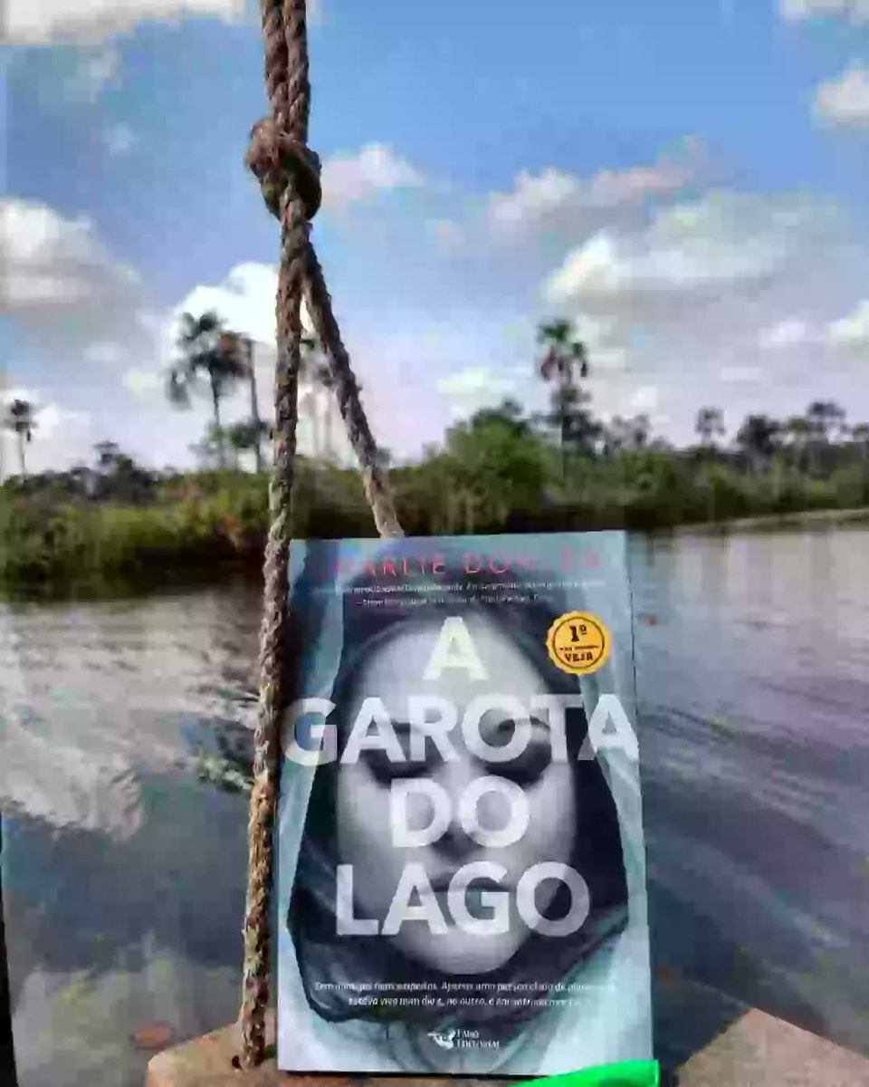 Enemelo2012's tweet photo. Ele me surpreendeu positivamente, uma leitura fluida que devorei rápido . https://t.co/Jw1DJ8bmQz